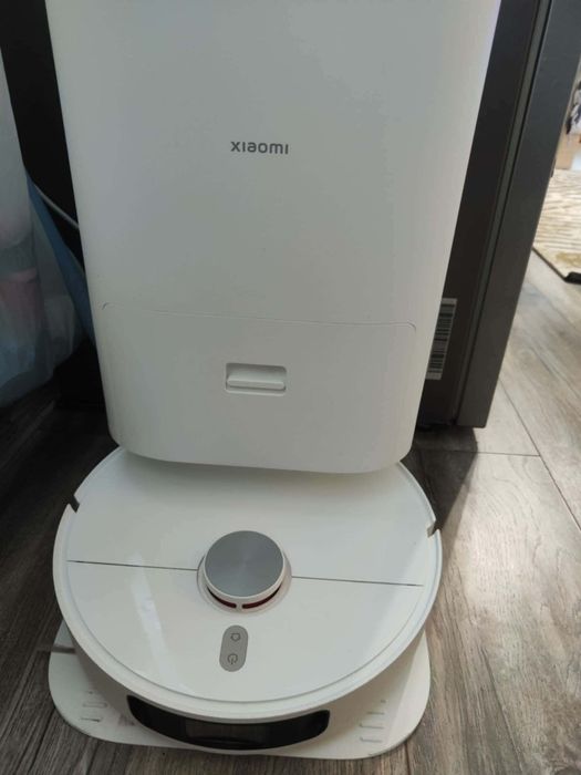 Контейнер за многократна употреба за прахосмукачка робот  3Д принтиран