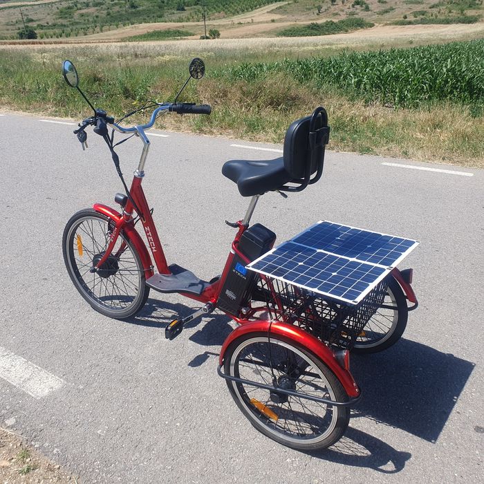 Tricicleta Electrica cu Google Pixel