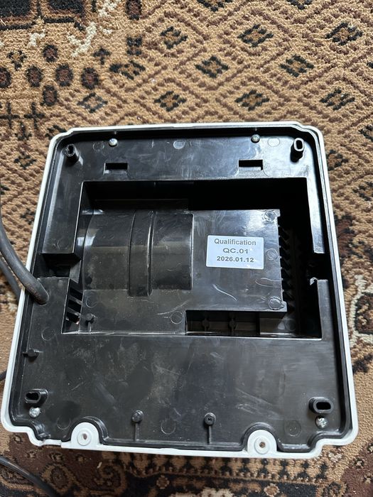 Uscător de mâini automat Deta 1001WH – 2300W –