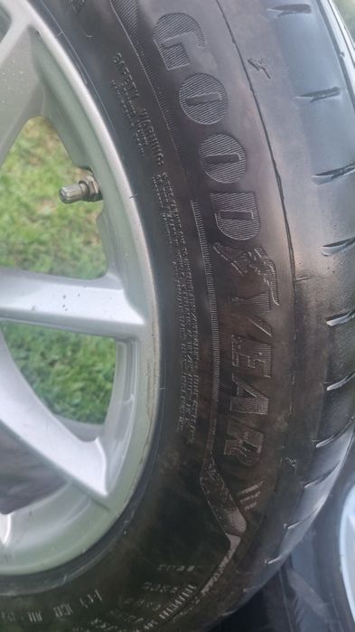 Размер 225 /55/17 за BMW X1