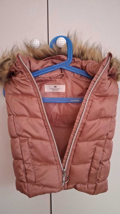 Ватиран елек с качулка H&M 2-4 г.