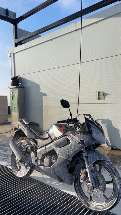 Schimb Honda cbr 125r