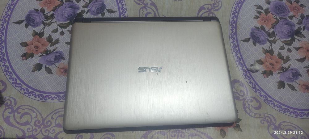 Ноутбук офисной. Асус 507U