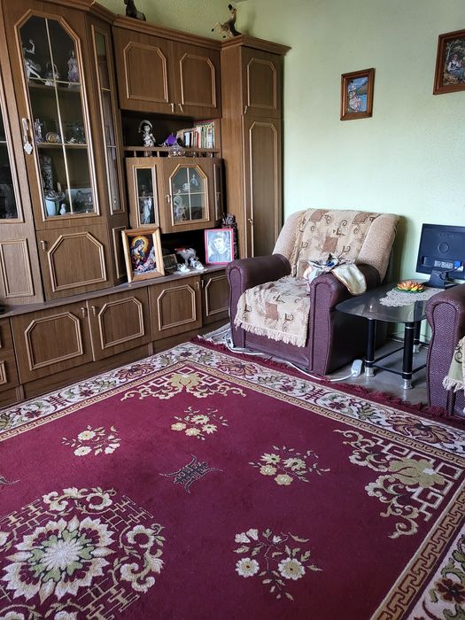 Apartament decomandat cu 3 camere, 2 bai