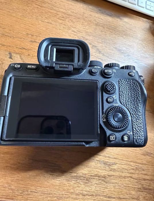 Sony A7 IV (A7M4) 33MP - почти новое состояние     Цена обсуждается