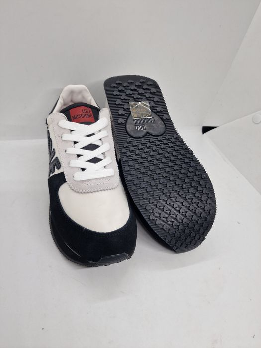 Sneakers Love Moschino JA15322G1EIN210B nr. 36