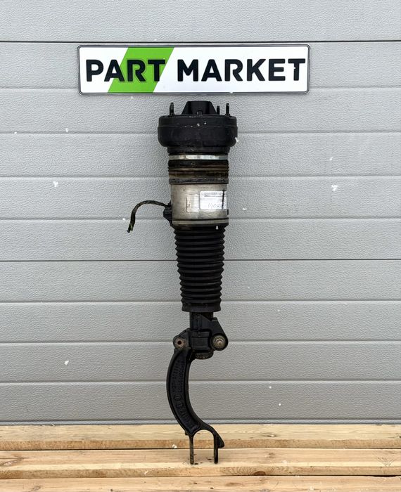 Предна възглавница Преден амортисьор AUDI A6 A7 C7 4G