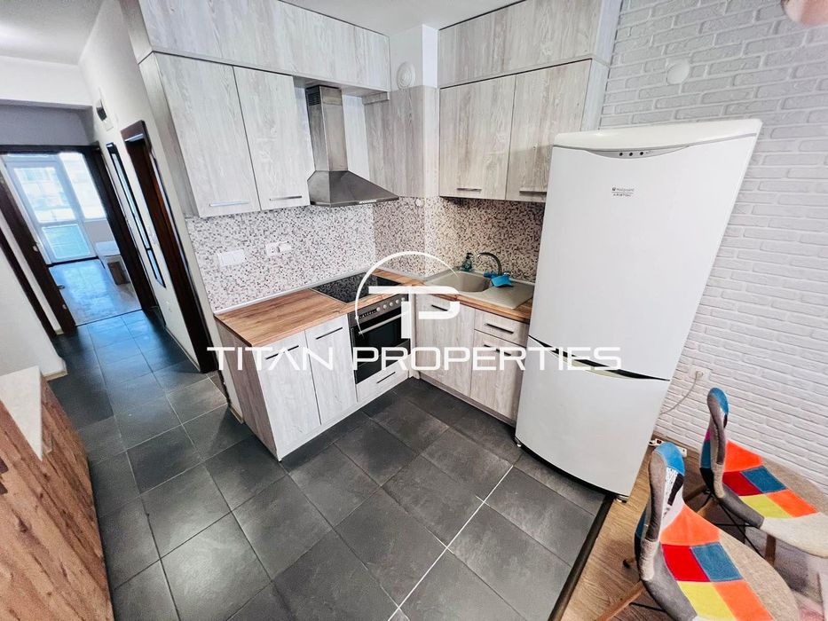 Дава се под наем Тристаен апартамент в Бургас, Възраждане - 90 кв.м за 510 € - Снимка #2