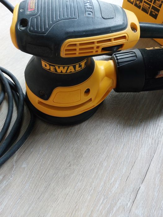 Шлифмашина DeWalt