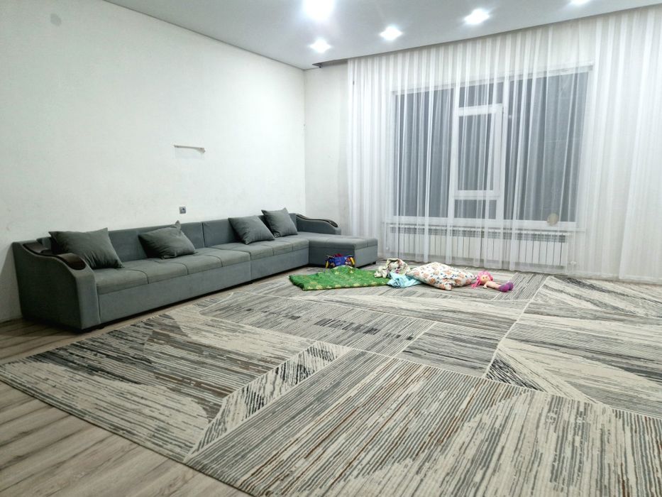 Продается жилой дом плоской крыша
