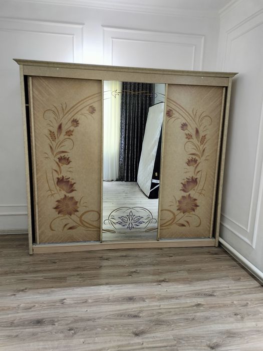 Spalni garnitur  sotiladi