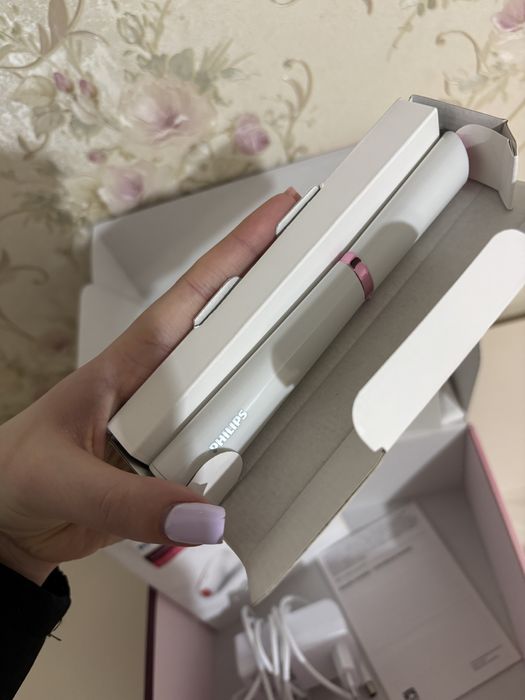 Philips Lumea IPL NOU (desigilat) + accesorii complete