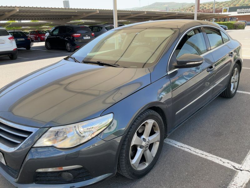 Volkswagen Passat CC 2.0 TDI BlueMotion Tech 2011