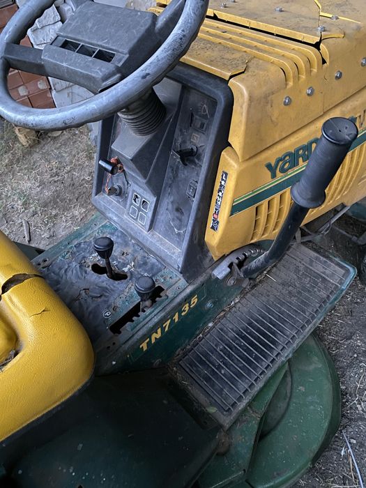 Vand Tractoras gazon yardman