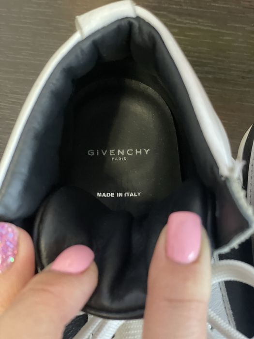 Кецове Givenchy