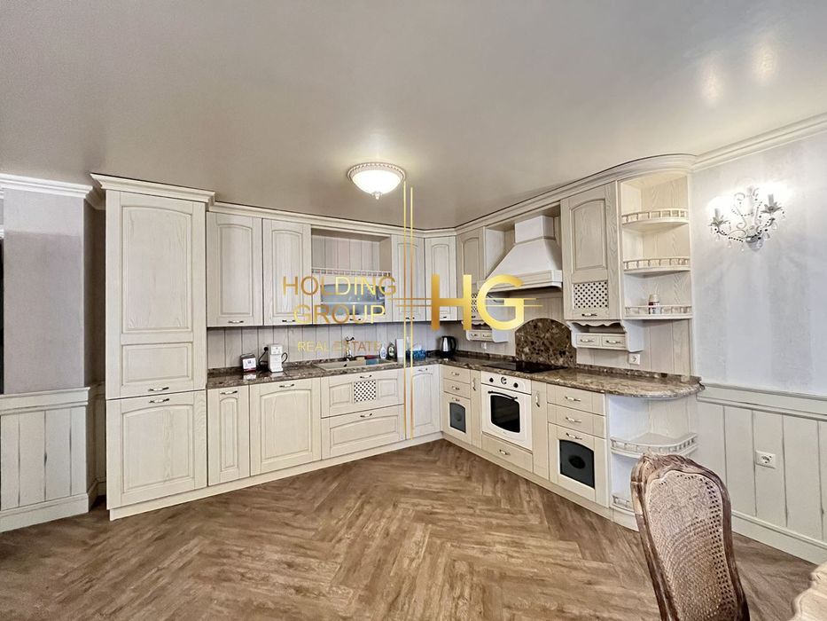 3-стаен в Варна-м-т Евксиноград площ 180 цена 325000