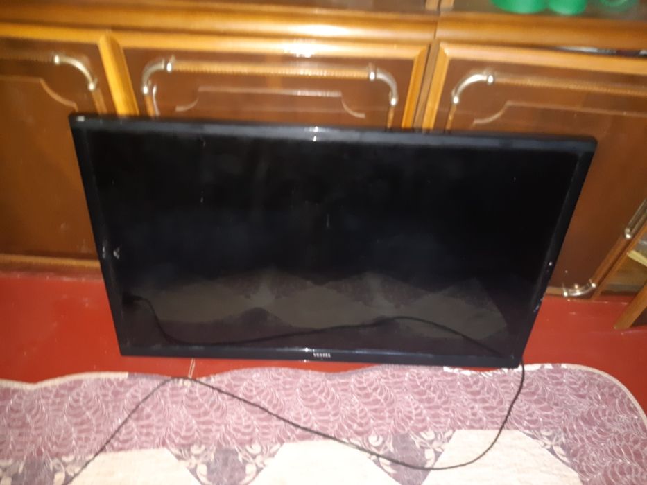 Телевизор хорошее состояние хорошее качество изображение  дёшево