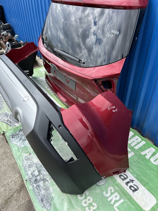 Bară spate Ford Kuga 2017