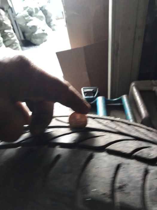 Продам 2 резины на лето