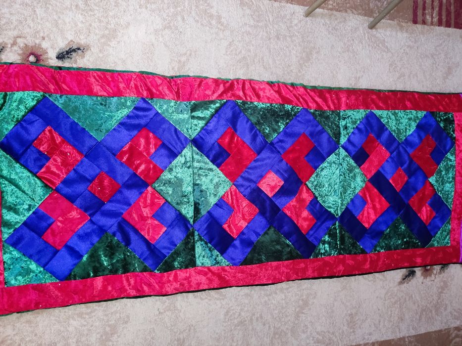 Продам корпешки новые