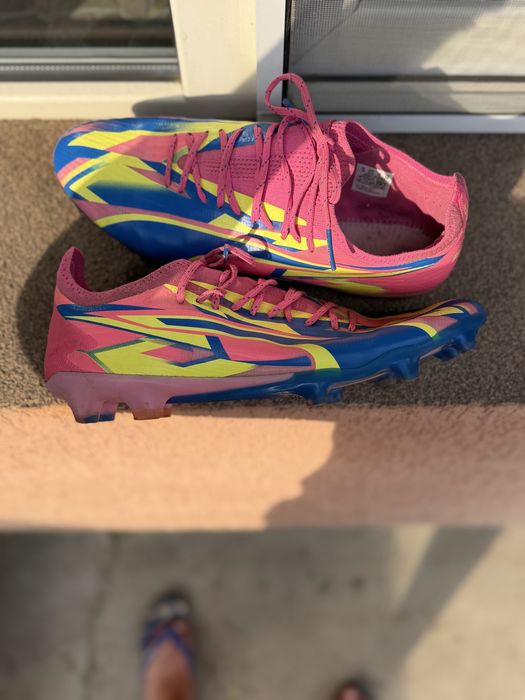 Ghete de fotbal Puma Elite Ultra Ultimate Marime 44,5
