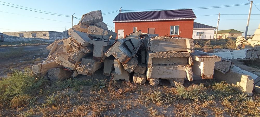 Плиты перекрытия, фундаментные блоки