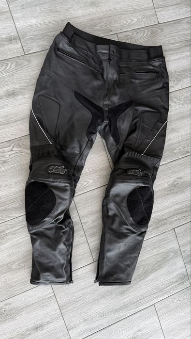 Pantaloni moto piele RST măsura 60