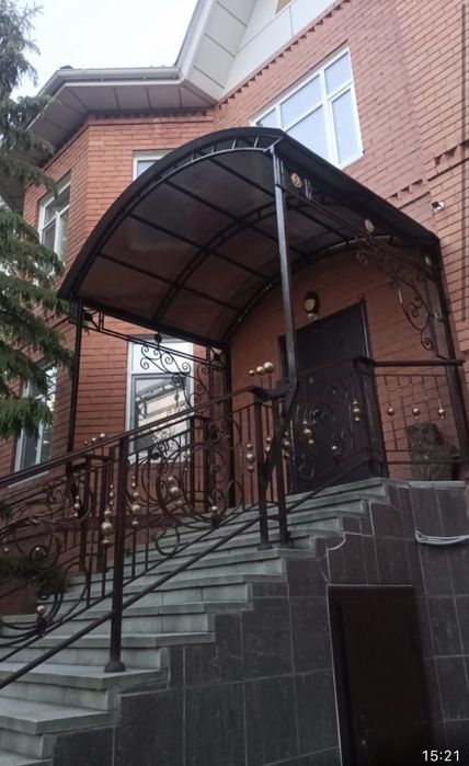 Козырек под ключ