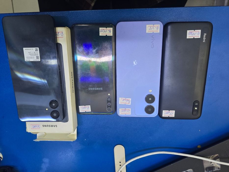 Распродажа телефонов