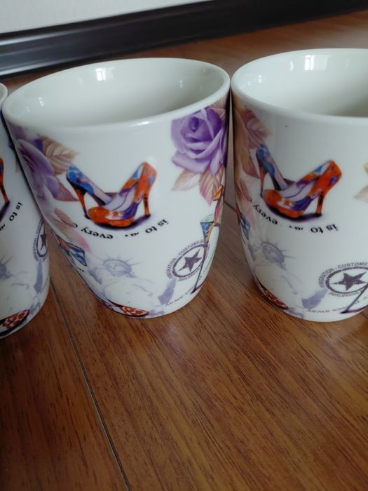 Кружки 4 шт б/у.