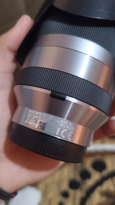 SONY 18-200mm f3.5-6.3 OSS
Preț:1100 de lei ușor negociabil