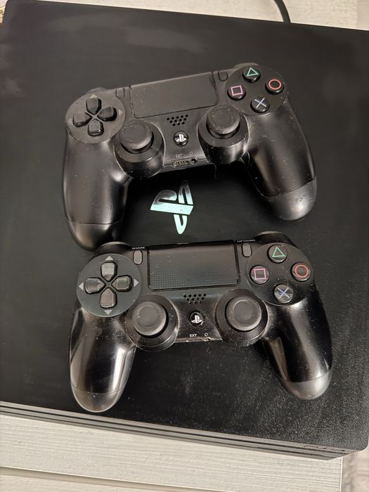 Playstation 4 PRO 1TB