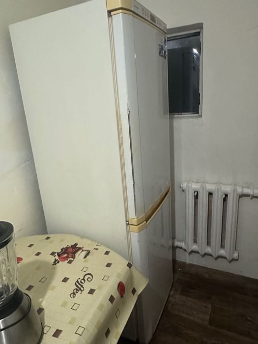 Холодильник Samsung