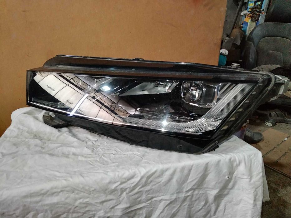 far stanga full led octavia 4
