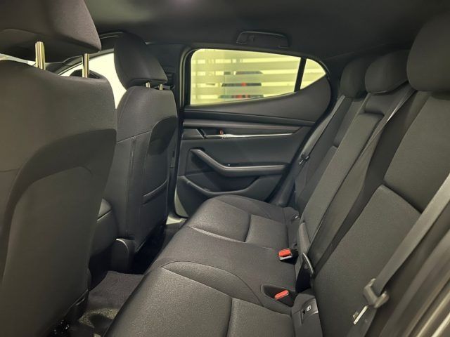 Mazda 3 Hatchback (BP) Skyactiv-G M Hybrid
