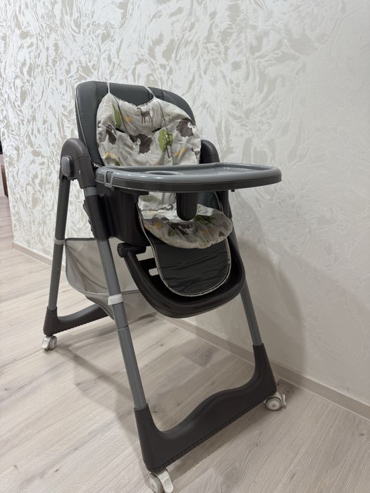 Продам стульчик для кормления