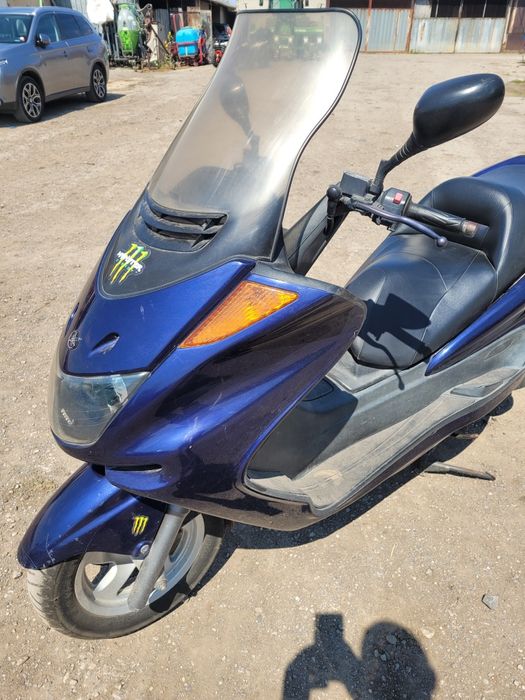 Ямаха маджести 250