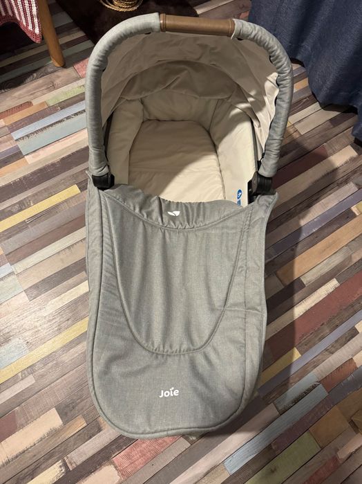 Scoica auto Joie I-SNUG 2 si Landou Joie Ramble XL