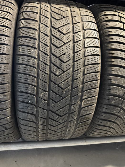 Anvelope 295/40/20 Pirelli