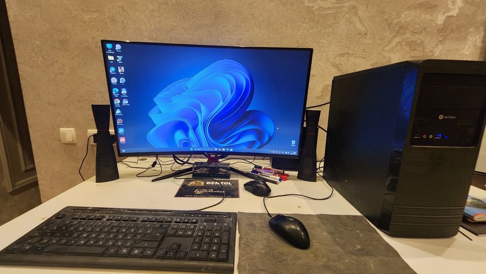 Kompyuter ddr 4 32monitor cruved