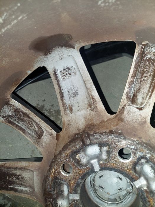 Vand,schimb 4 Jante Renault Megane 3  5x114,3mm cod 403000028R