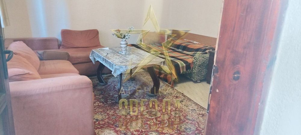 **Къща с двор и гараж в Кършияка!**