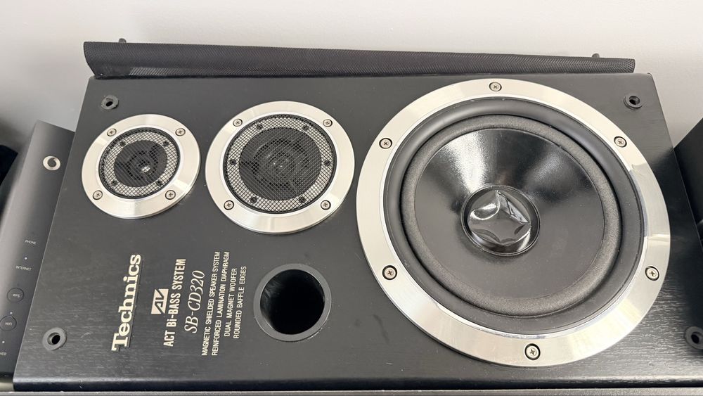 Vand boxe technics sb-cd320