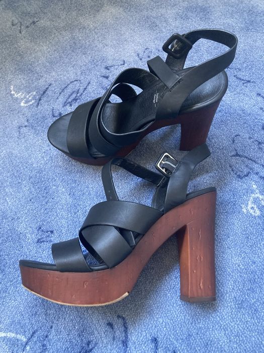 Дамски обувки Bata