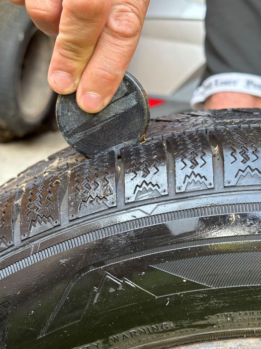 Vand jante de taba si cauciucuri iarna R16