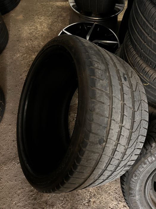 295/30/19 Pirelli P-Zero