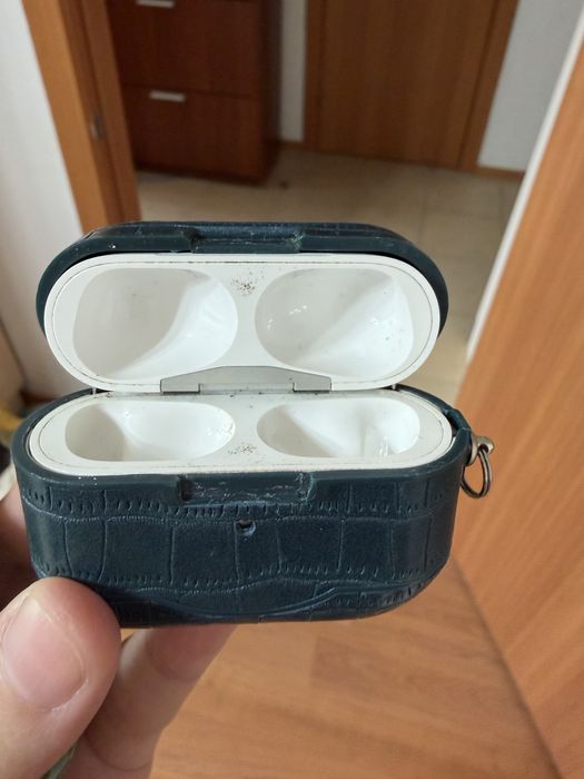 Airpods pro кейс