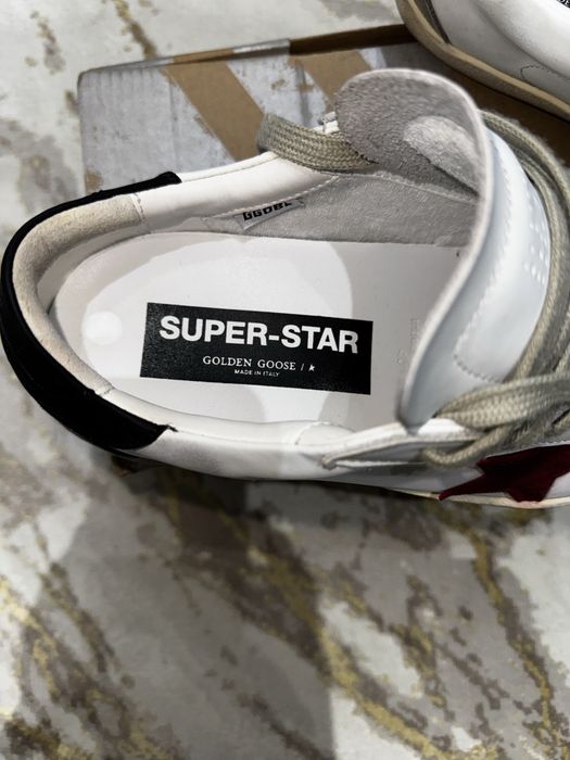 Крассовки Golden Goose Superstar