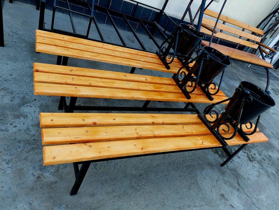 Скамейка без спинки