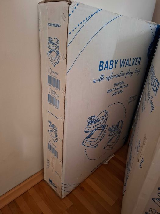 Проходилка за момиче - нова.